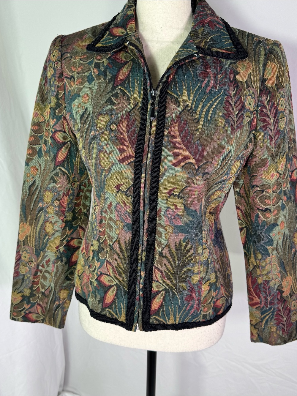 Vintage Giancarlo Ferrari Tapestry Jacket Floral Zip Size 4 Boho